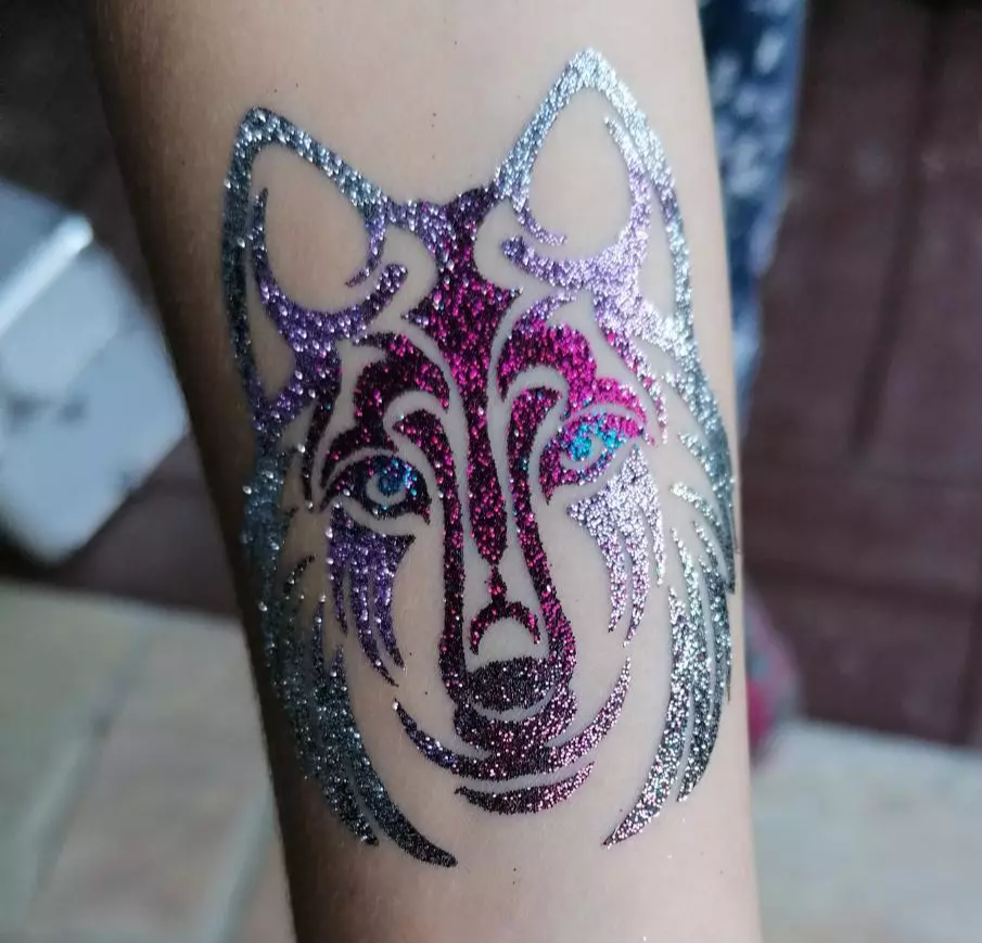 Glitzerwolf